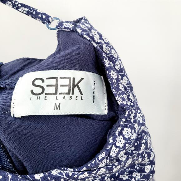 SEEK The Label Navy Blue White Floral Print Cami Top Ruffle Hem Romper Women’s M - Picture 3 of 9